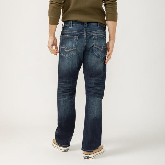 Silver Jeans Other - Silver Jeans Mens Gordie Straight Relaxed Leg Size 34x32 Dark Wash Western